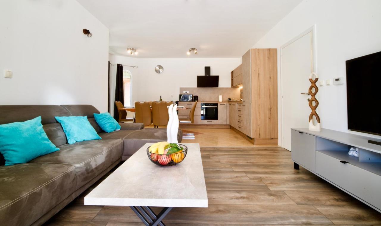 Relax House Nizic Villa Drazice Luaran gambar